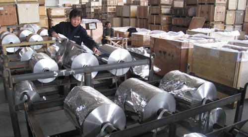 Papel de aluminio stock